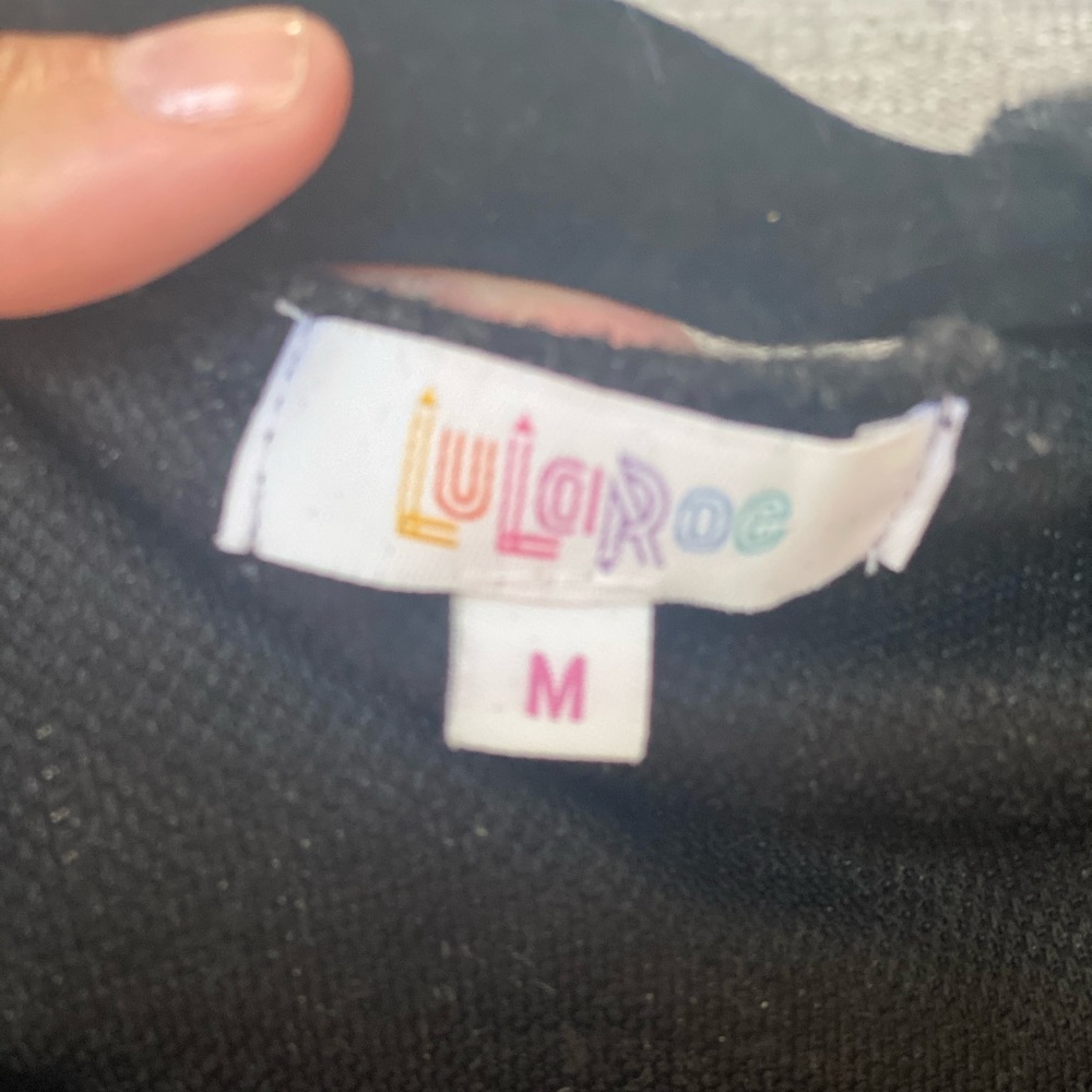 Lula Roe Sarah - Picture 3 of 4